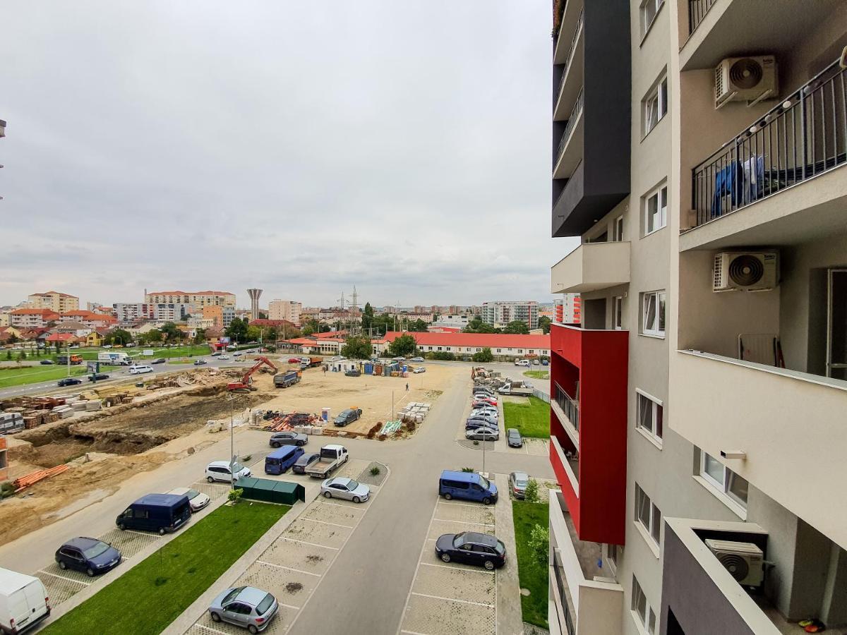 Central.Deluxe.Apartament.Орадеа Екстериор снимка
